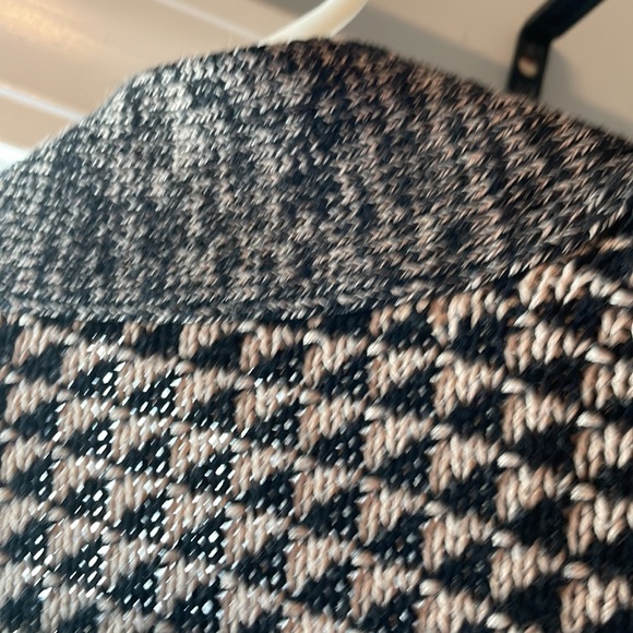 EUC like new Isaac mizrahi live! cardigan medium - Picture 10 of 11